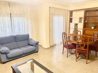 Piso en Sant lluis  23. Junto a plaza europa