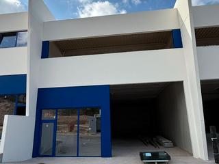 Miete Fabrikhalle in Carrer drets humans 50. Nave obra nueva alquiler