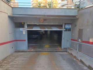 Alquiler Parking coche en Carretera de la vila 17. Plaza para coche grande