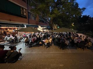 Pas-de-porte Local commercial à Avinguda de catalunya  38. Local emblemático en el barrio de lloreda
