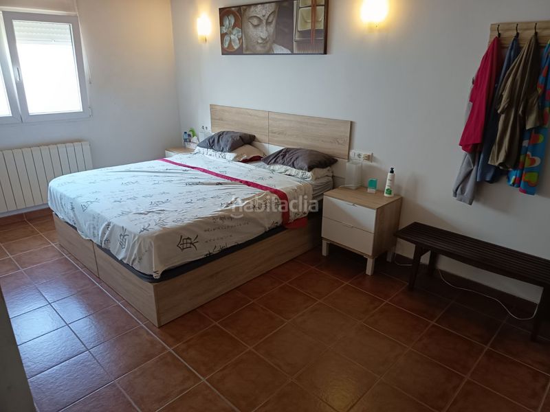 Foto 139a1aa2-63f1-4327-93b9-6a425873d14e. Casa adosada en santa bárbara 35 casa en venta casco antiguo con jardin en Benissa