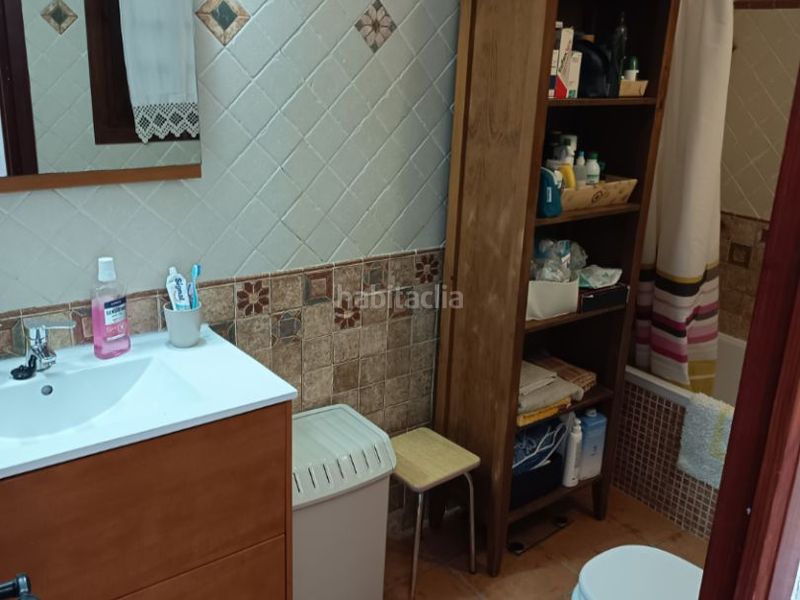 Foto 54386c22-9d6f-4825-9c7a-59a326eb778d. Casa adosada en santa bárbara 35 casa en venta casco antiguo con jardin en Benissa