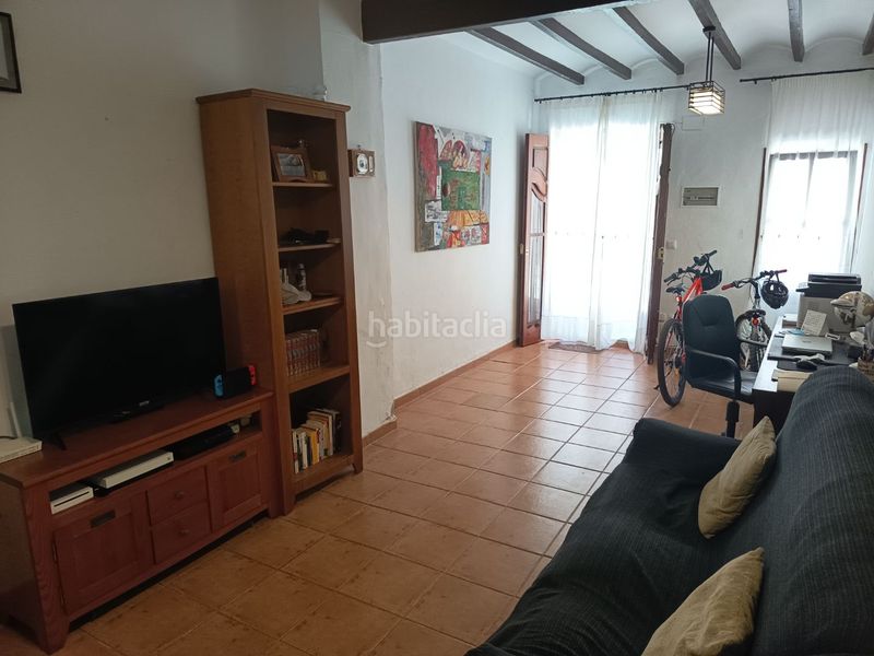 Foto ecd13d85-d8f1-45f4-865a-9ff3aa09bb26. Casa adosada en santa bárbara 35 casa en venta casco antiguo con jardin en Benissa