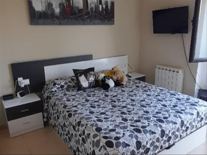 Foto daa5427a-e346-45eb-abc5-7b4a845815ad. Dúplex en carrer vidreres 9 con 2 plazas de parking en Sils