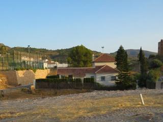 Residential Plot in Avenida del castillo 1. Terreno urbano junto a castillo de vélez de benaudalla