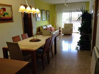 Alquiler Piso en Avenida eduard maristany  90. Espacioso ,y muy confortable