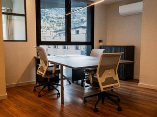 Miete Büro in Passatge d'europa 001 4. Despacho privado exterior en el centro de andorra la vella