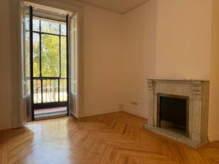 Location Bureau à General castaños 11. Alquiler de despachos individuales general castaños con vistas a