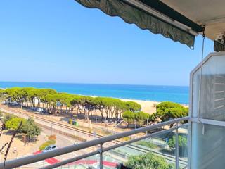 Appartement à Passeig maritim 40. Piso malgrat de mar. primera línea. vistas al mar