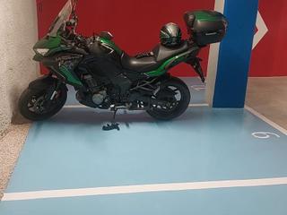 Lloguer Aparcament de moto a Catedratico soler 17. Parcela de garaje para moto, amplia