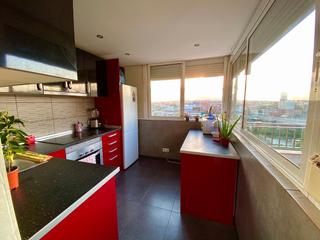 Piso en Avenida torre roja 5. Sobreatico con vistas despejadas  y gran luminosidad