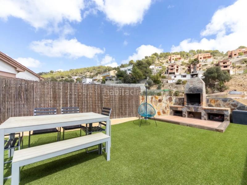 Foto a15c845b-67c4-4214-aba4-3fff4d82a75a. Casa en avenida de los rosales 0 venta de casa unifamiliar con licencia turística – urbanización los rosales (barcelona) en Castellet i la Gornal
