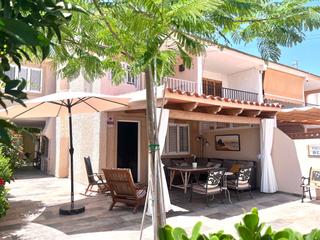 Dúplex en Calle de la isla 105. Magnífico dúplex de 5 dormitorios