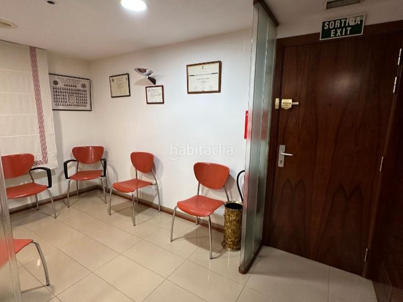 Foto b08f38af-a7f3-4703-8482-1661ebc97de5. Trapasso locale commerciale in plaza europa 4 in Sant Narcis Girona