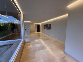 Pis a Torre sant lluis 3. Piso en montjuic con piscina y 2 plazas parking