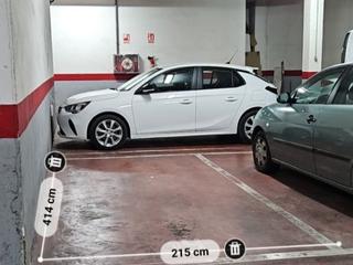 Lloguer Aparcament cotxe a Carrer de calixt iii 5. Parking pablo iglesias 21