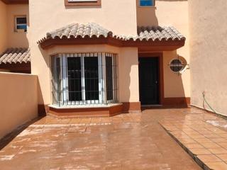 Casa a schiera in Calle islandia 39