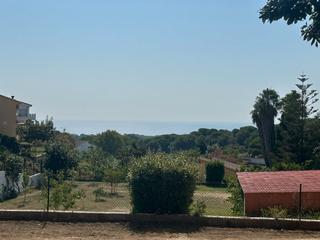 Lloguer Casa a Carrer ronda de garbi 38. Exclusiva planta de chalet con 400 m² de jardín y privacidad en