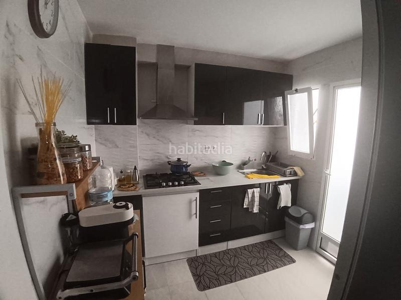 Foto d8c55cf1-4777-4126-9235-d962a9b15b9a. Piso en c. daniel nueda 4 te presentó apartamento en monóvar en Monòver