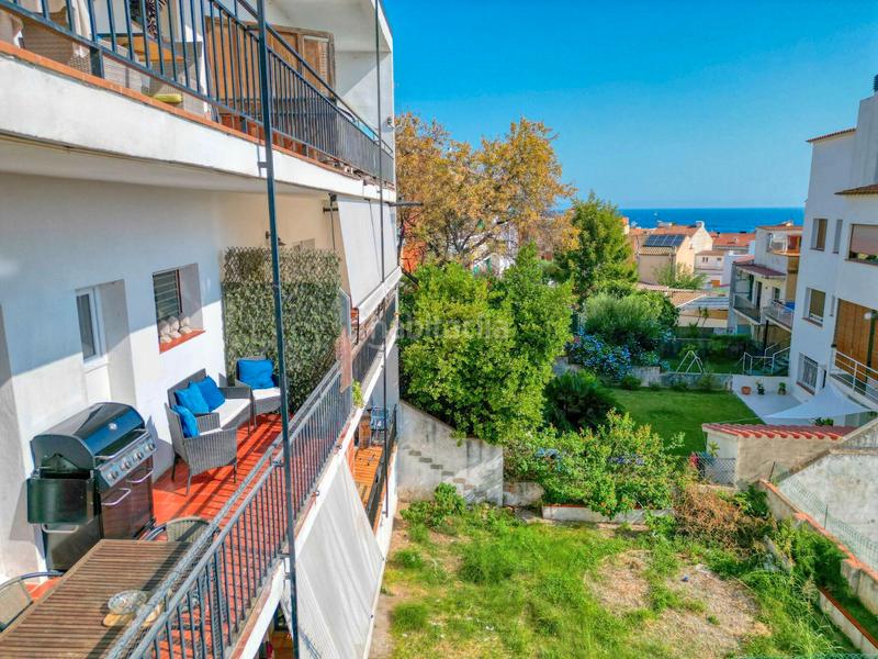 Foto 188b0294-46c4-4810-9d00-404072e8b058. Piso en xaloc 33 exclusivo piso reformado con vistas al mar junto al port marina en Palamós