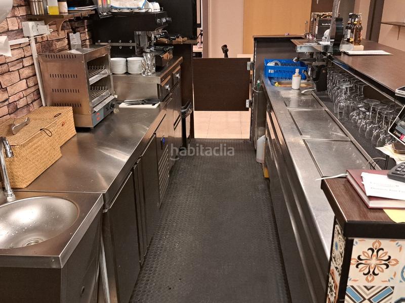 Foto 36576b1b-b7c7-4ede-b63a-e030af3efa54. Traspaso local comercial en avinguda barcelona 26 local en el centro en Rubí