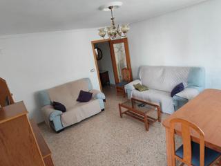 Rent Flat in Pablo iglesias  12. Se alquila piso para estudiantes