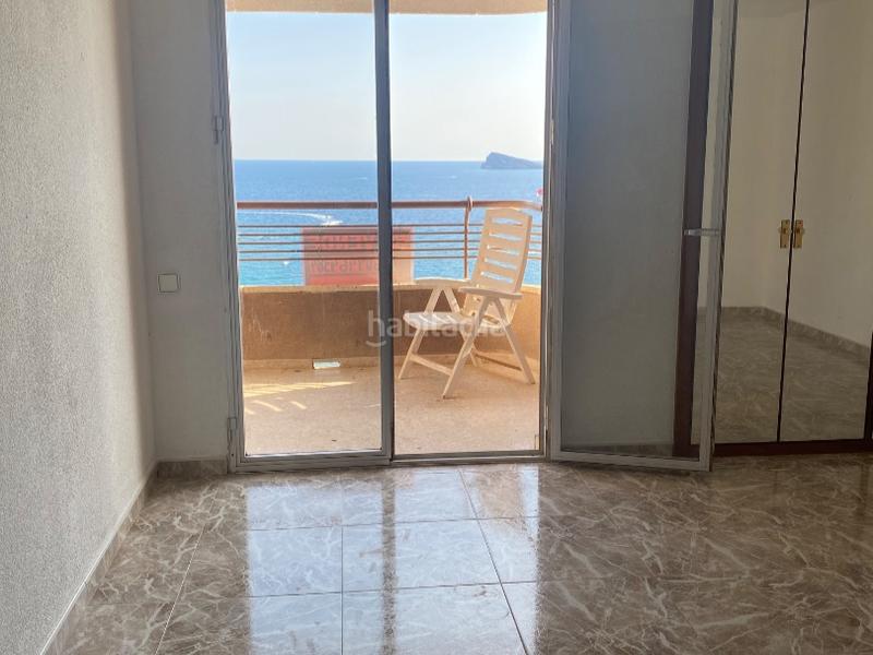 Foto fbc1c6c4-087f-4e81-a8a2-044454b688cc. Piso en mediterráneo 66 gran oportunidad de inversión en primera línea de playa de levante – edificio coblanca 8, en Benidorm