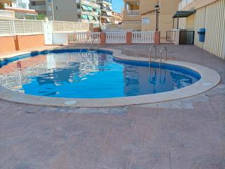 Apartament a Carrer marbella 71. Apartamento: 3 habitaciones, pàrquing, trastero, piscina, orient