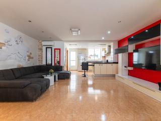 Casa adosada en Calle horno de la cal 1. Casa adosada en venta en massamagrell