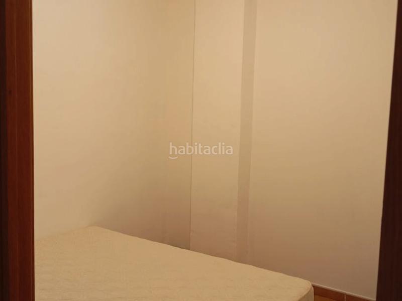Foto 13ee27ee-9c3e-4b8e-ace1-e2226a5e5903. Piso en carrer orient 8 piso reformado para entrar a vivir en Puig-reig