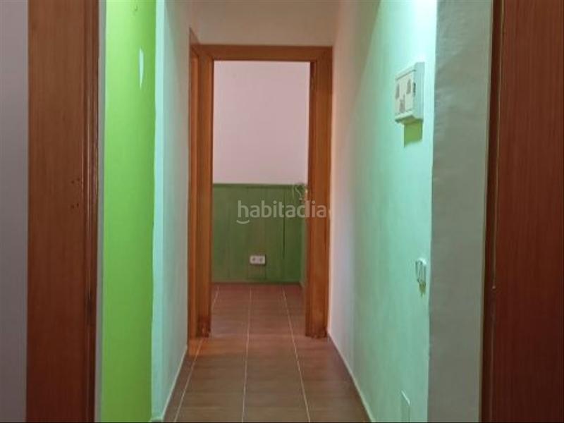 Foto 33968a94-87d0-41b3-a940-4b36063786af. Piso en carrer orient 8 piso reformado para entrar a vivir en Puig-reig