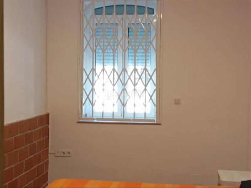 Foto 37f6d4d1-cf04-4ae2-b594-43a37faf28c7. Piso en carrer orient 8 piso reformado para entrar a vivir en Puig-reig