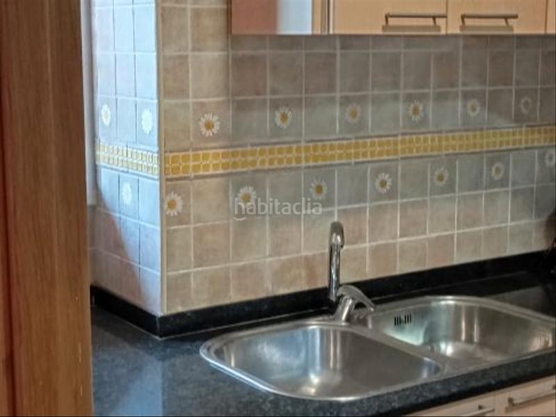 Foto 4e8ac119-2e75-4225-bca7-dd4005b7e5d0. Piso en carrer orient 8 piso reformado para entrar a vivir en Puig-reig