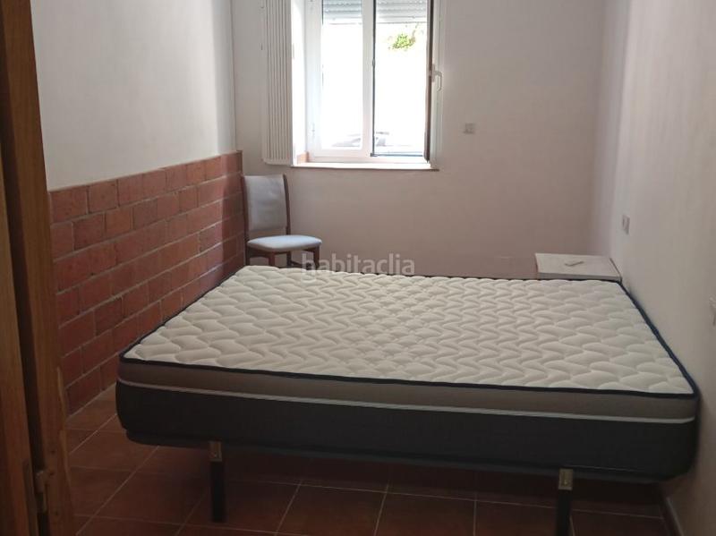 Foto ad8a4895-61fe-4401-97f2-0b071d13bec3. Piso en carrer orient 8 piso reformado para entrar a vivir en Puig-reig