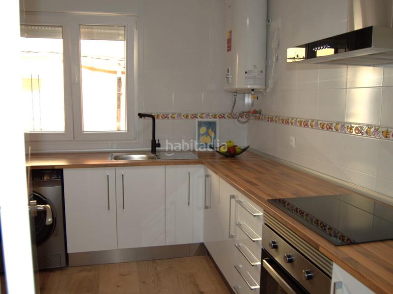 Foto 19070a47-523a-4a60-a962-c46df2029cbb. Piso en calle san isidro 6 ¡oportunidad única! bajo recién reformado, con patio y amueblado . en Torrelaguna