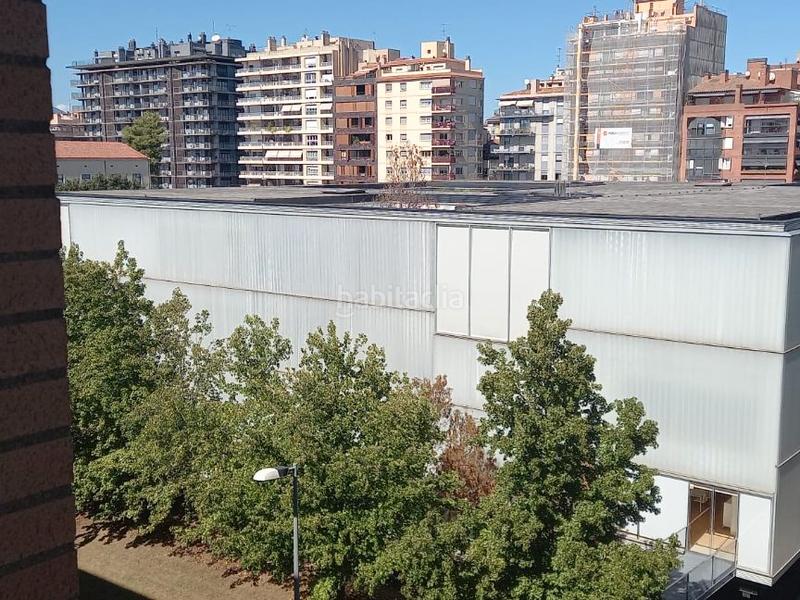 Foto 2f1fe74a-c86e-49b1-904b-afb7c0510ea0. Lloguer pis a carrer oriol martorell i codina 4 a Girona