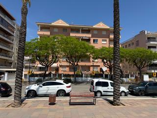 Appartement à Passeig marítim de sant joan de déu 246. Bonito apartamento con increíbles vistas al paseo en primera lín