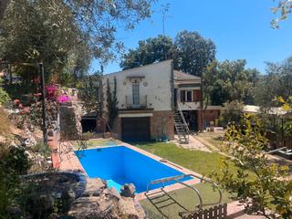 Casa en Passatge costes d en guinart  1. Casa encantadora