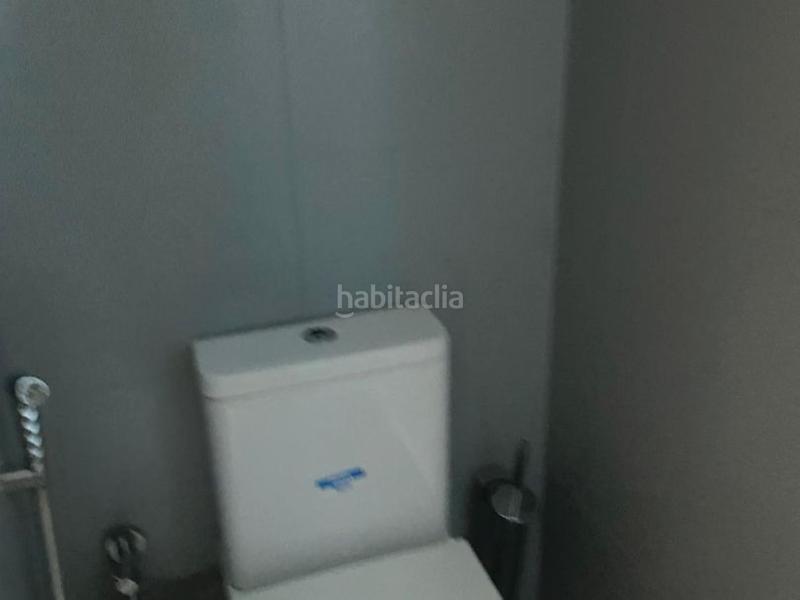 Foto 3a6c3aaf-0ee6-46d0-a6f6-105170e9f44d. Alquiler piso en ronda universitat 12 piso en centro en Barcelona