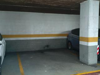 Miete Autoparkplatz in Passatge riu congost 17-19. Plaza de parking