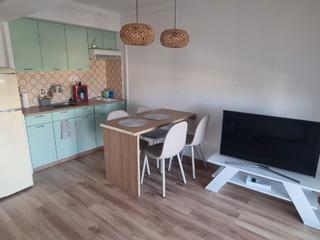 Rent Flat in Passeig marítim 7. Precioso apartamento en la playa