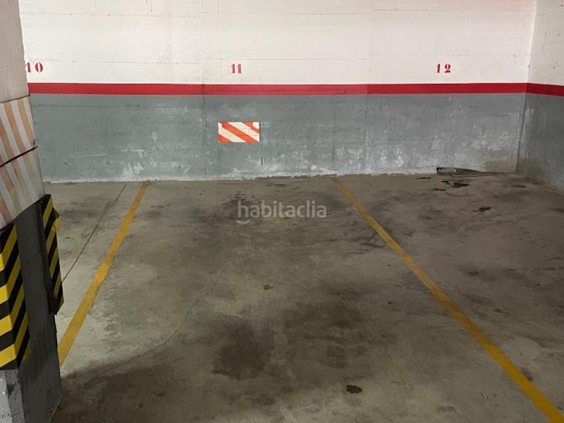Foto 98dc0187-9705-4a91-ac44-ce075cd11e62. Alquiler piso en avda francesc macià 30 fenomenal piso (bajos con amplia terraza) en Sitges