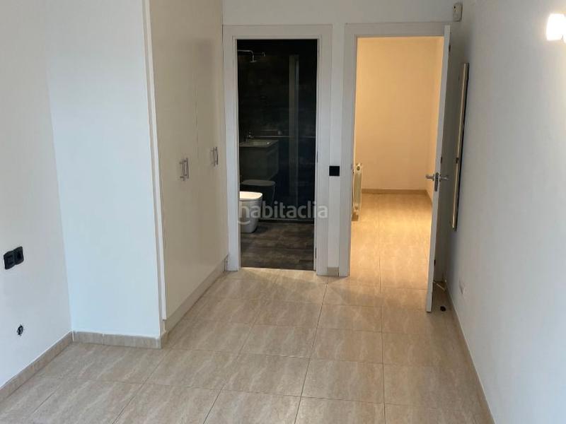 Foto a366df14-6611-4fdb-94f8-09f4e03e76fe. Alquiler piso en avda francesc macià 30 fenomenal piso (bajos con amplia terraza) en Sitges