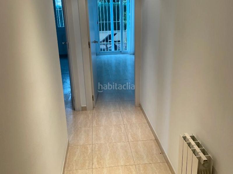Foto b9d089b7-6c44-4c60-aae2-c5ae1cd30175. Alquiler piso en avda francesc macià 30 fenomenal piso (bajos con amplia terraza) en Sitges
