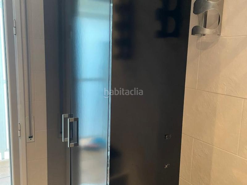 Foto c4fab401-8823-48fa-bba2-c46cc90b2c69. Alquiler piso en avda francesc macià 30 fenomenal piso (bajos con amplia terraza) en Sitges
