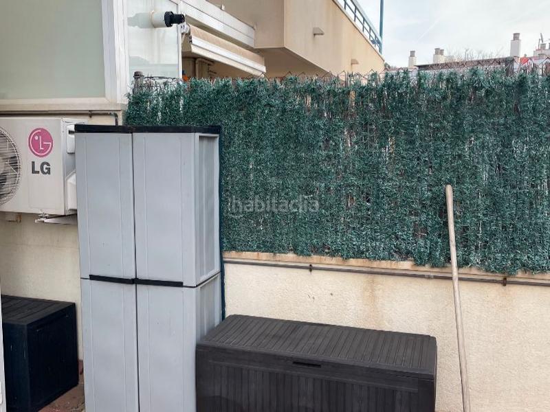 Foto d327b034-dfee-4e68-986b-c658cc1392a7. Alquiler piso en avda francesc macià 30 fenomenal piso (bajos con amplia terraza) en Sitges
