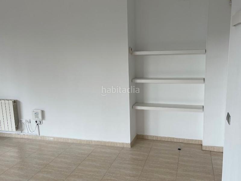 Foto ec7998b4-78d6-4047-a11f-96390bb32a07. Alquiler piso en avda francesc macià 30 fenomenal piso (bajos con amplia terraza) en Sitges
