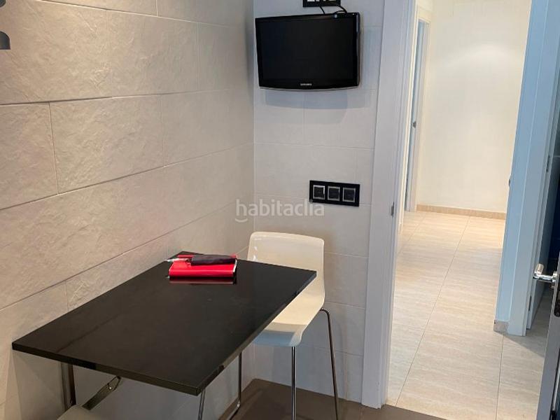 Foto ef72e1d7-c78c-4228-8287-6776c6c48dd1. Alquiler piso en avda francesc macià 30 fenomenal piso (bajos con amplia terraza) en Sitges