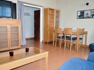 Appartement à Carrer del cap blanc 6. Piso luminoso con terraza y 3 habitaciones en palma