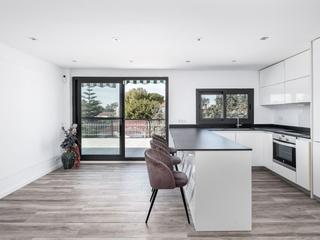Piso en Avenida bellamar 20. Piso en bellamar con terraza de 102 m², garaje y piscina
